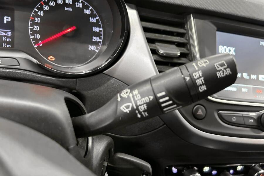 Opel Crossland X vaihtoauto