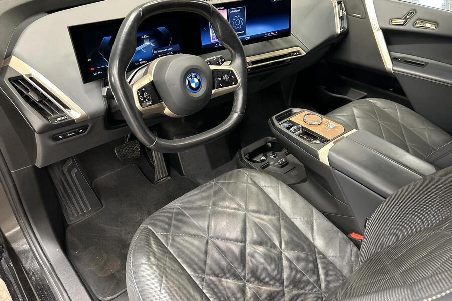 BMW iX vaihtoauto