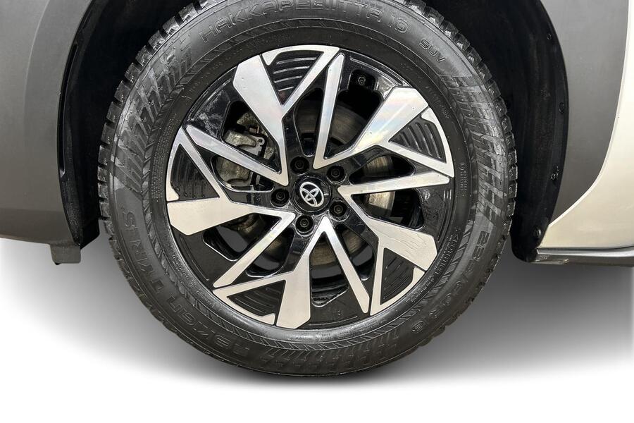 Toyota bZ4X vaihtoauto