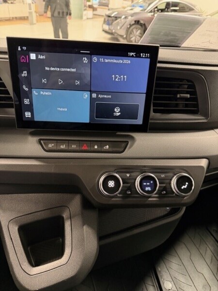 Nissan Interstar vaihtoauto