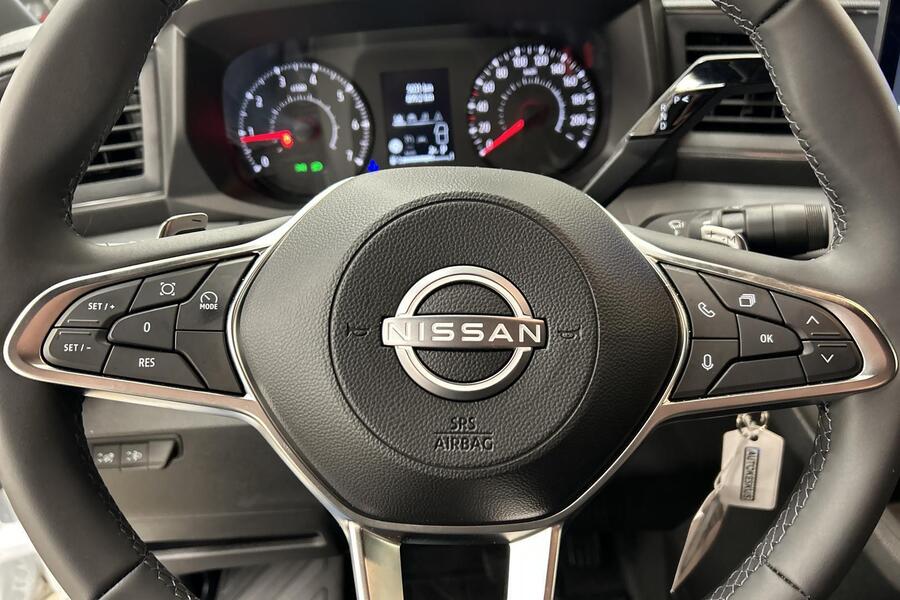 Nissan Interstar vaihtoauto