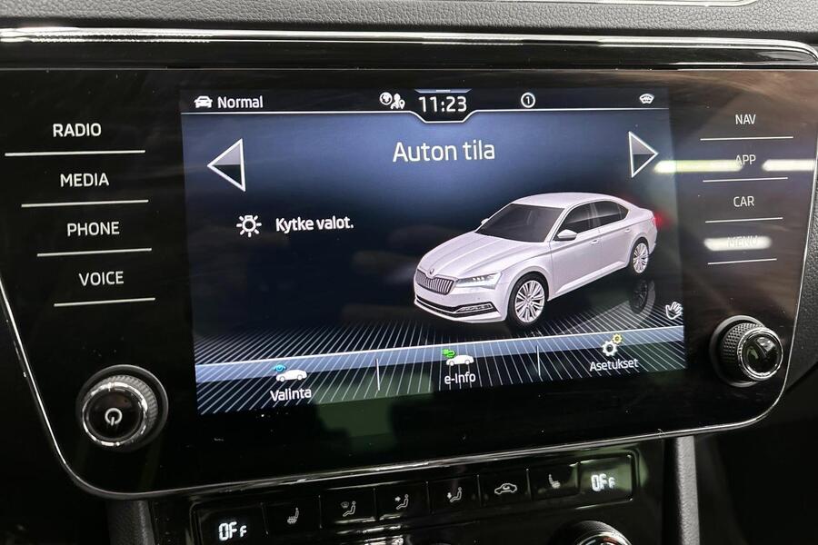 Skoda Superb vaihtoauto