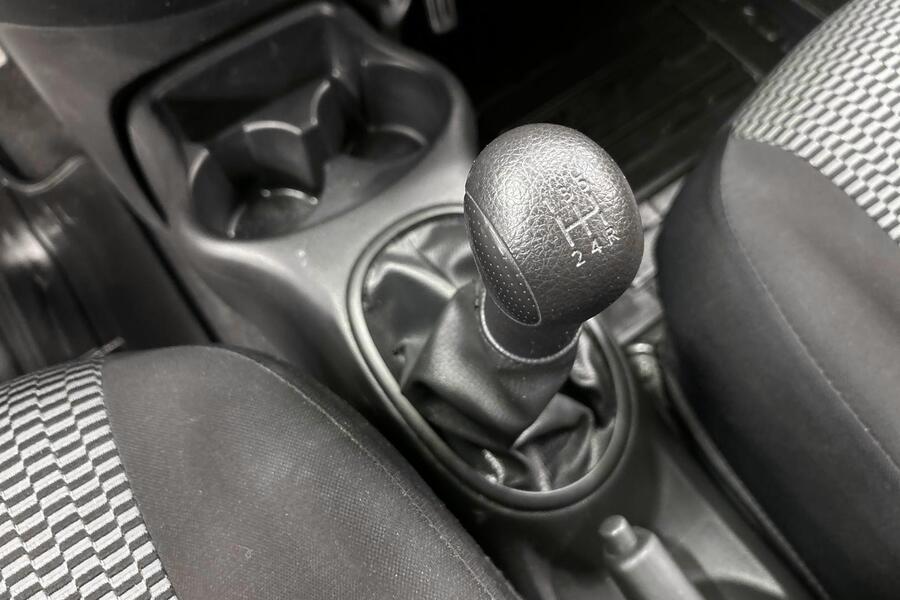 Nissan Micra vaihtoauto