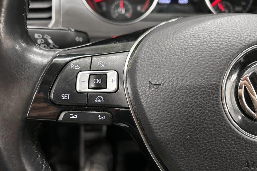 Volkswagen Golf Sportsvan vaihtoauto