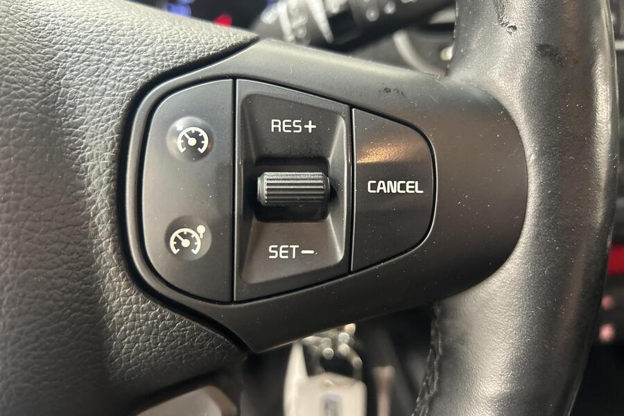 Kia Carens vaihtoauto