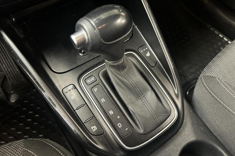 Kia Carens vaihtoauto