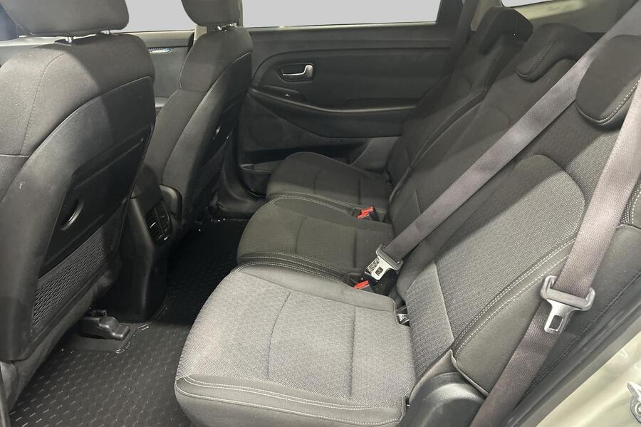 Kia Carens vaihtoauto