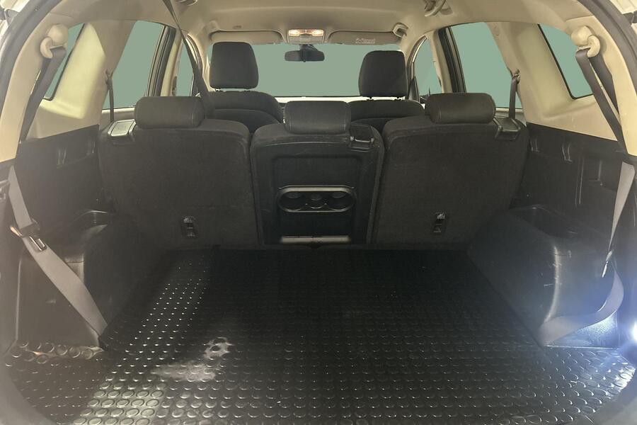 Kia Carens vaihtoauto