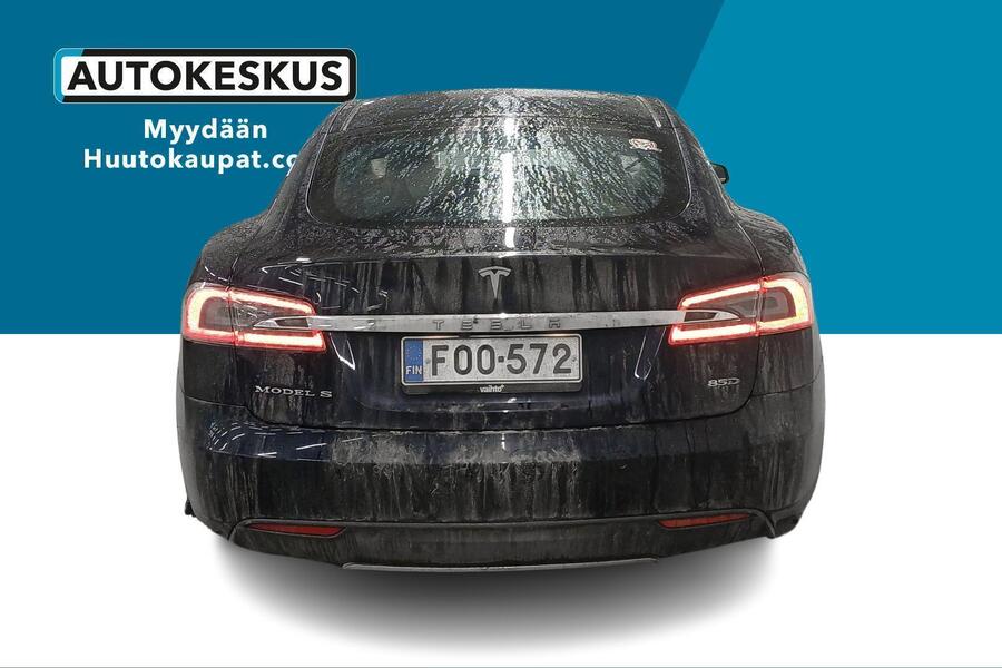 Tesla Model S vaihtoauto