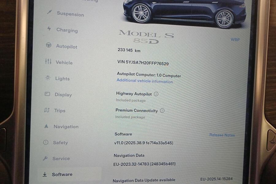 Tesla Model S vaihtoauto
