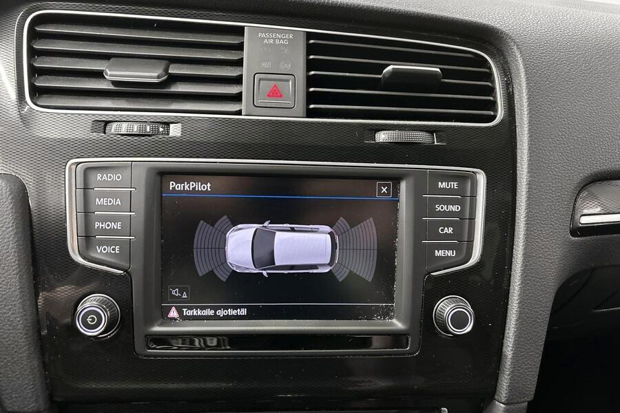 Volkswagen Golf vaihtoauto