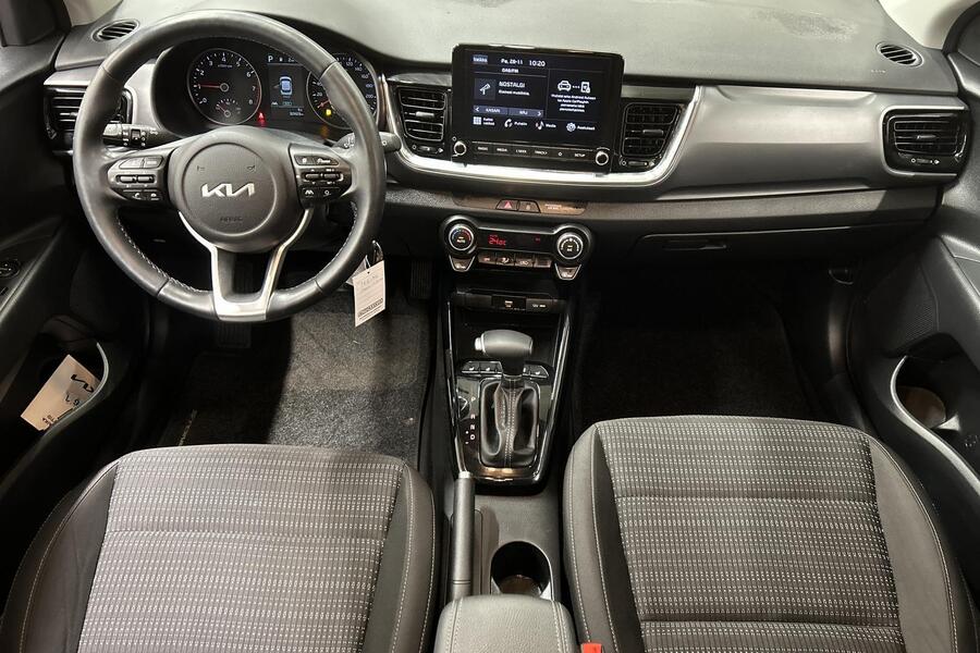 Kia Stonic vaihtoauto