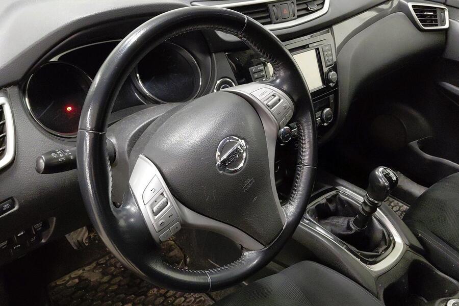 Nissan X-Trail vaihtoauto