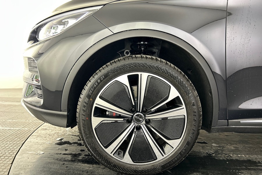 BYD Tang vaihtoauto