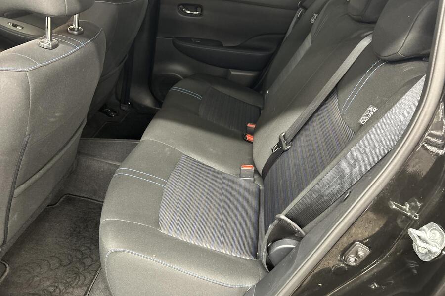 Nissan Leaf vaihtoauto