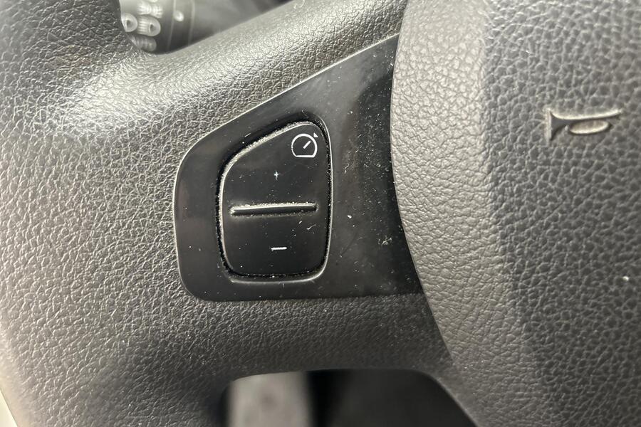 Nissan NV300 vaihtoauto