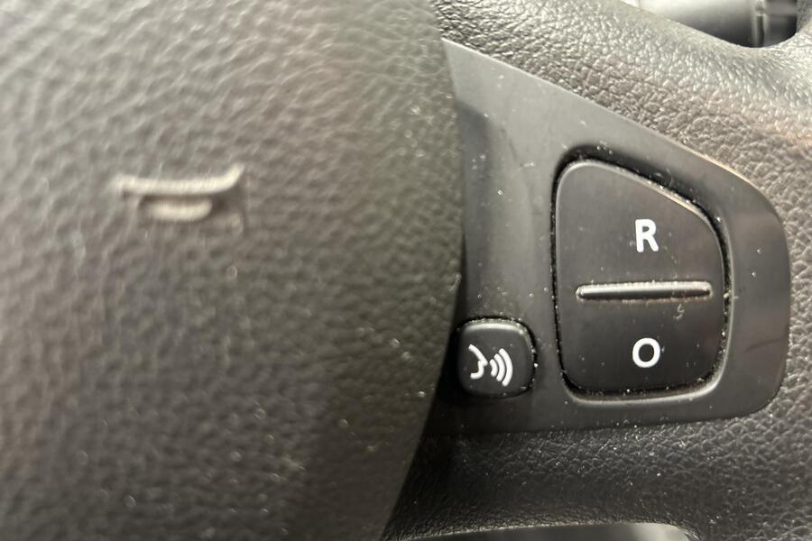 Nissan NV300 vaihtoauto