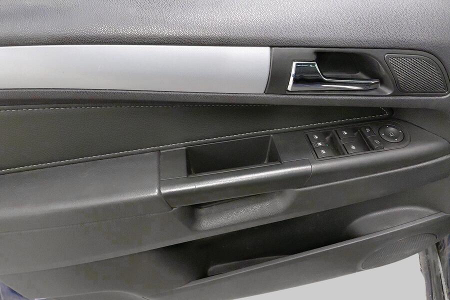 Opel Zafira vaihtoauto