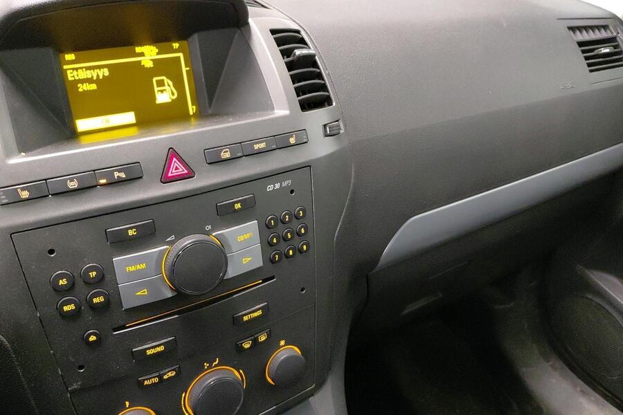 Opel Zafira vaihtoauto