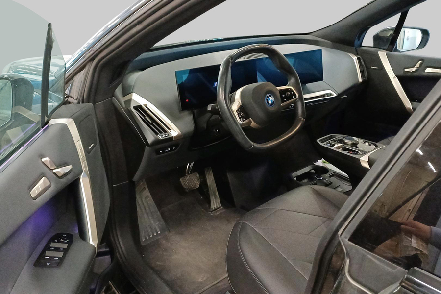 BMW iX vaihtoauto