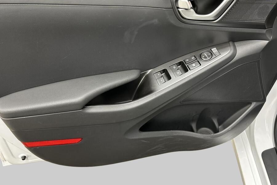 Hyundai IONIQ electric vaihtoauto