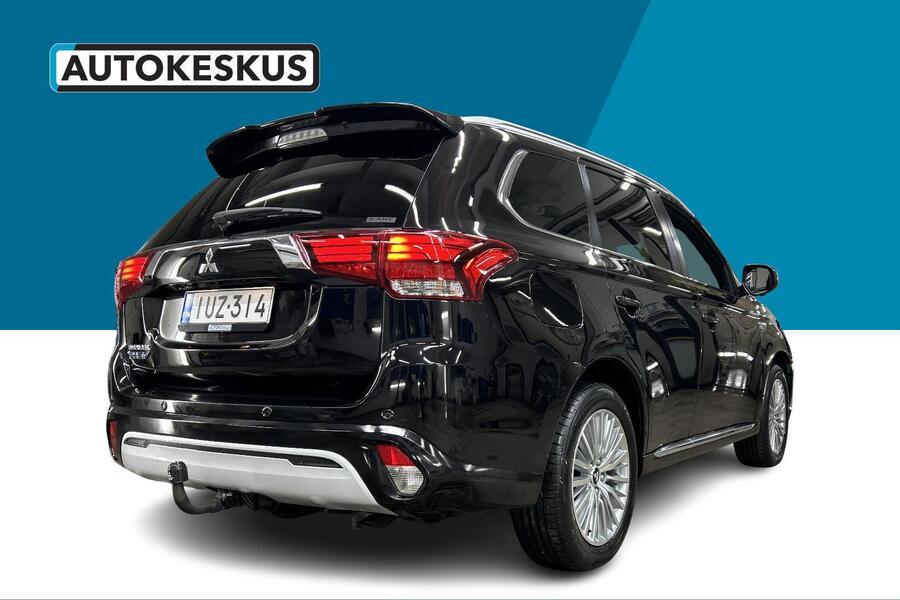 Mitsubishi Outlander PHEV vaihtoauto