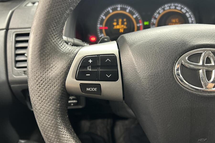 Toyota Corolla vaihtoauto