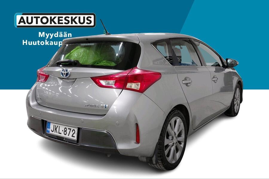 Toyota Auris vaihtoauto