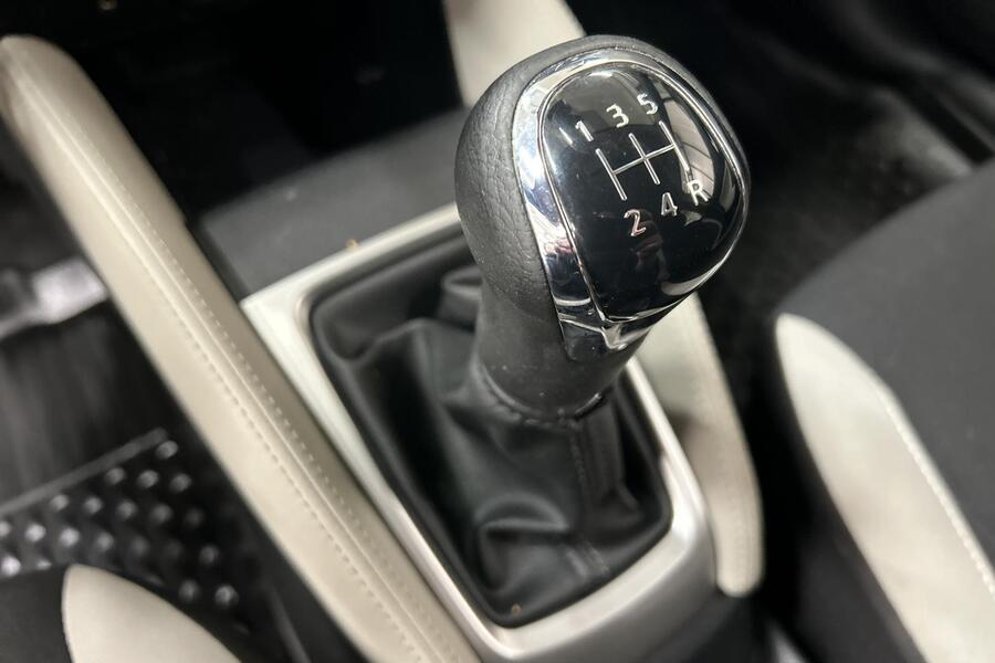 Nissan Micra vaihtoauto