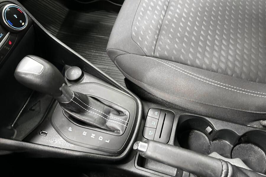 Ford Fiesta vaihtoauto