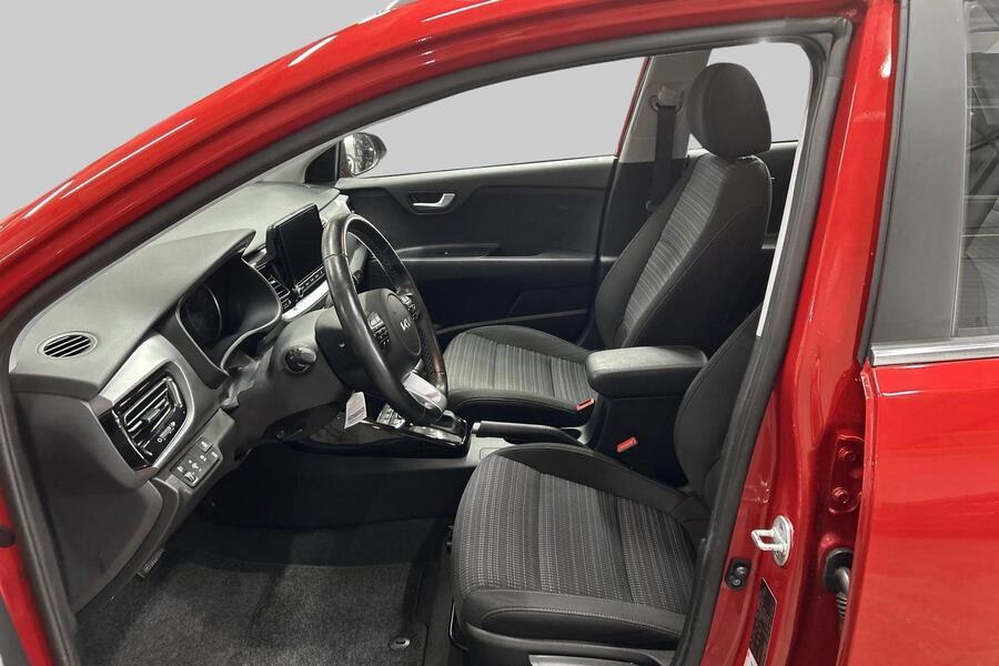 Kia Stonic vaihtoauto