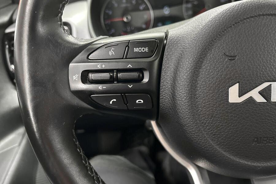 Kia Stonic vaihtoauto