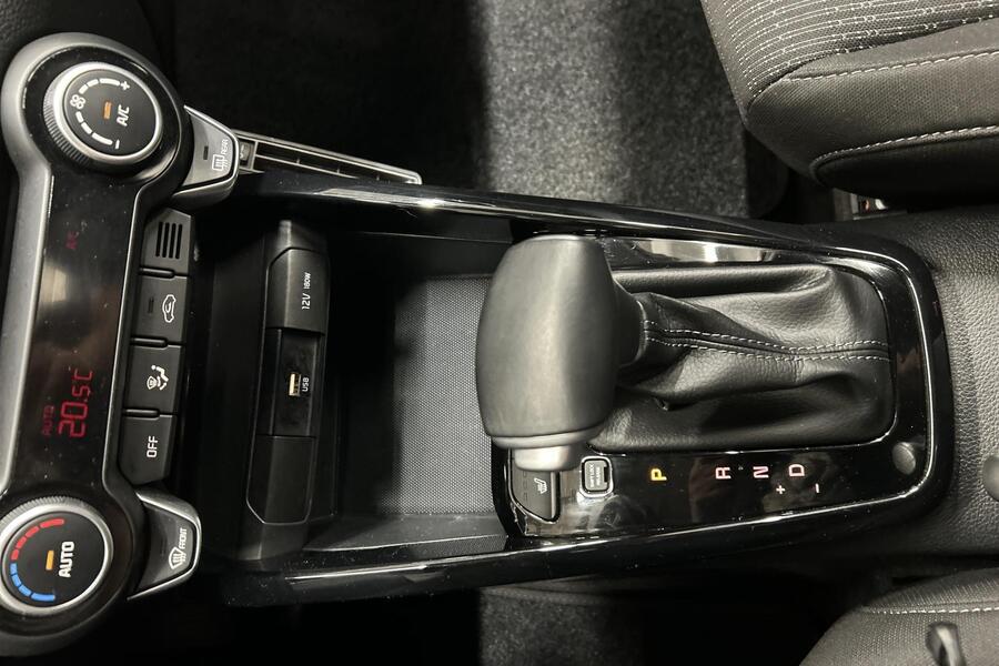 Kia Stonic vaihtoauto