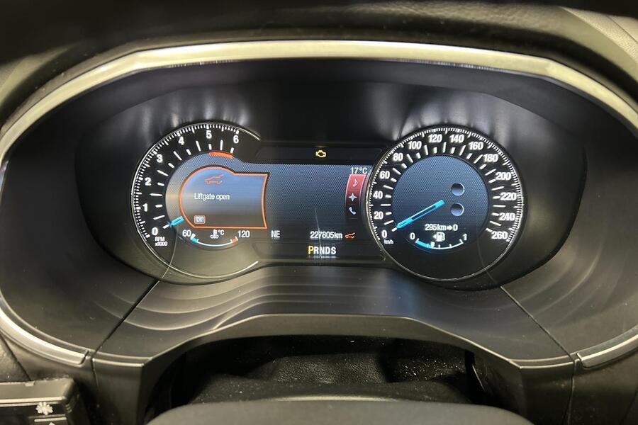 Ford S-MAX vaihtoauto