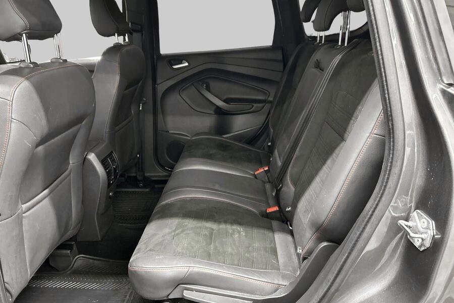 Ford Kuga vaihtoauto