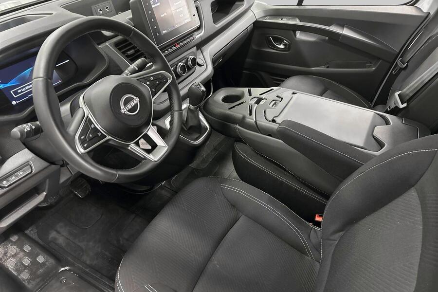 Nissan Primastar vaihtoauto