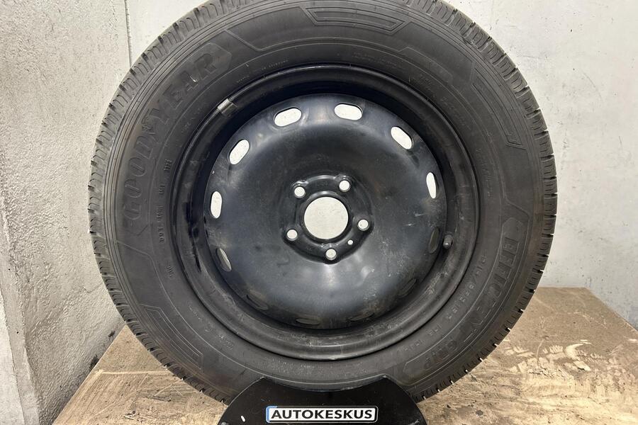 Nissan Primastar vaihtoauto