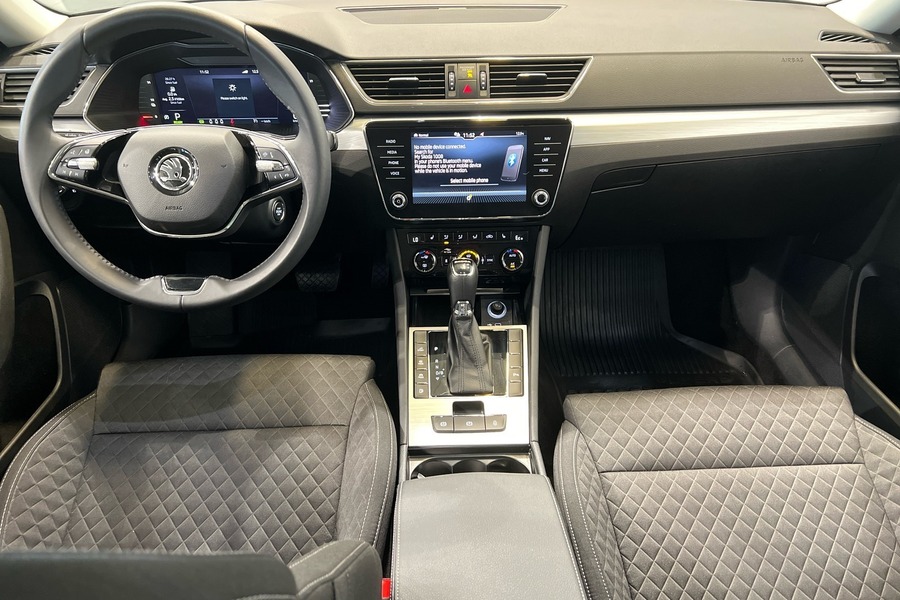 Skoda Superb vaihtoauto