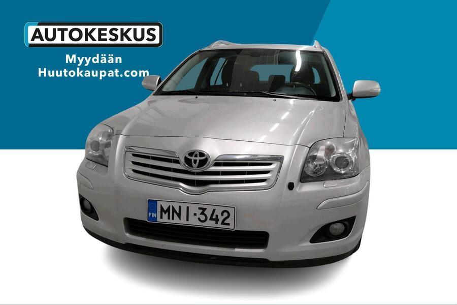 Toyota Avensis vaihtoauto