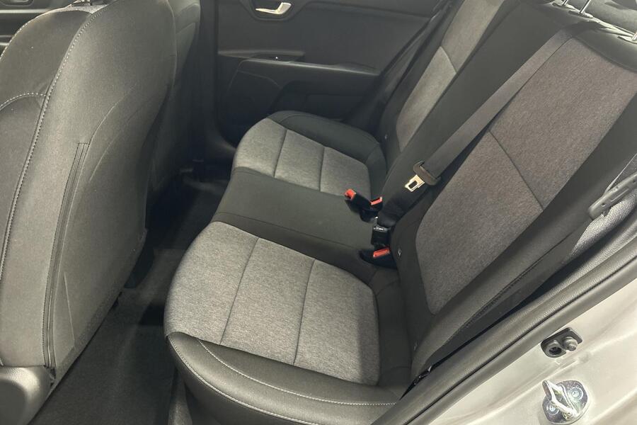 Kia Stonic vaihtoauto