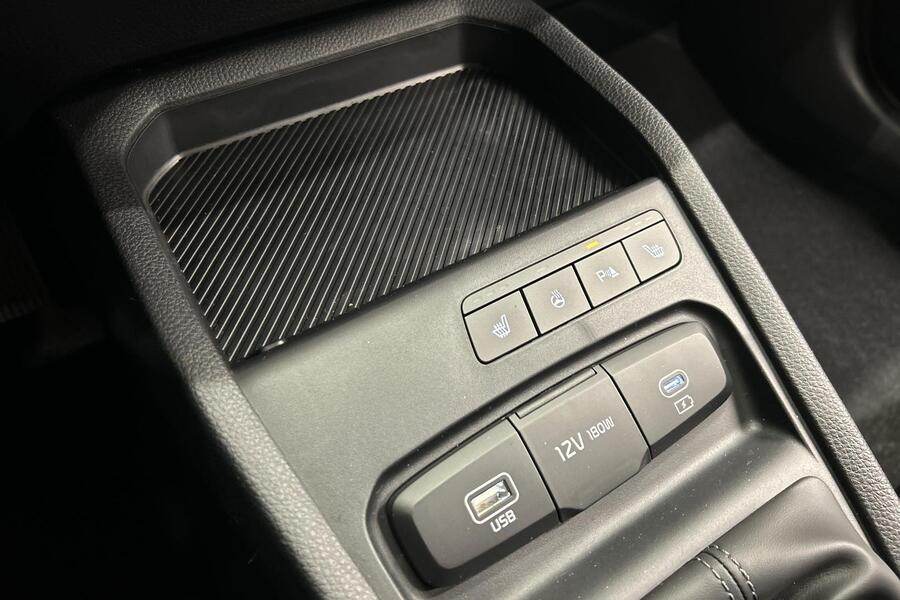 Kia Stonic vaihtoauto