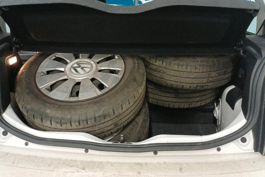 Volkswagen up! vaihtoauto