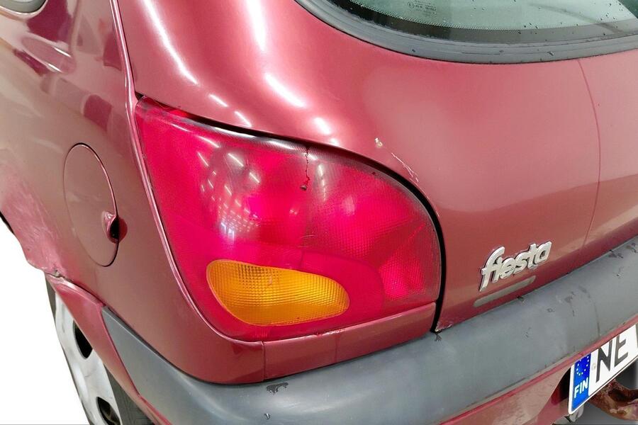 Ford Fiesta vaihtoauto