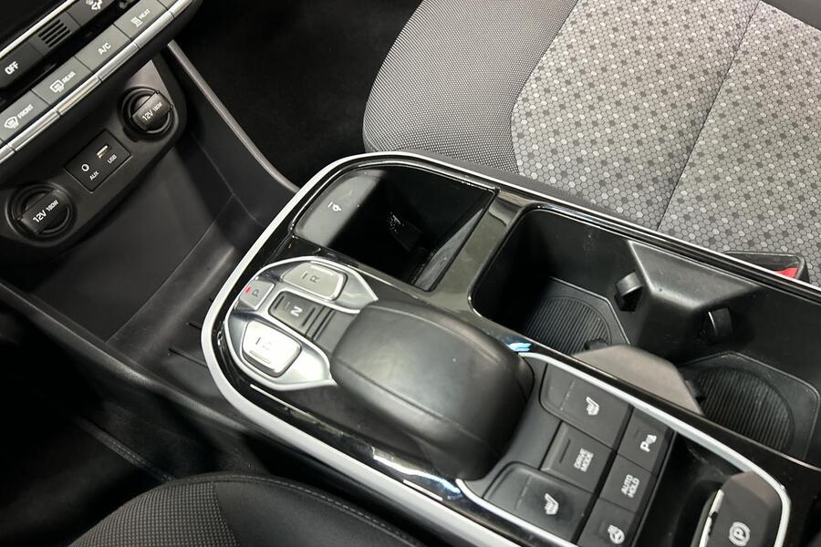 Hyundai IONIQ electric vaihtoauto