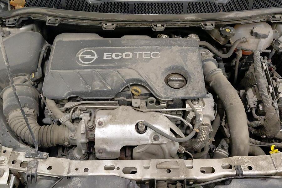 Opel Astra vaihtoauto