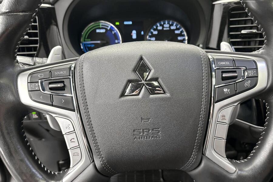 Mitsubishi Outlander PHEV vaihtoauto