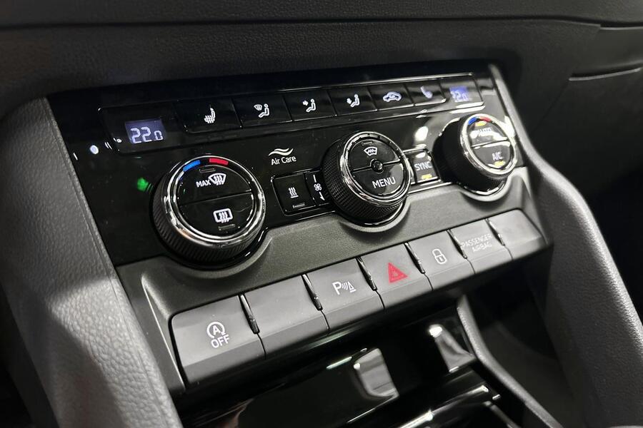 Skoda Karoq vaihtoauto