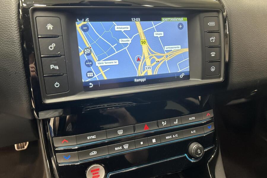 Jaguar XE vaihtoauto