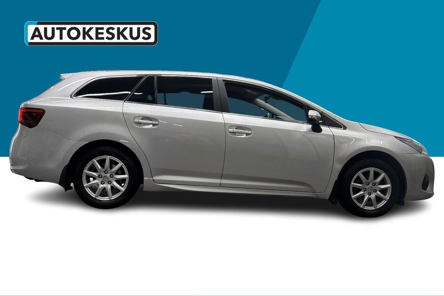 Toyota Avensis vaihtoauto