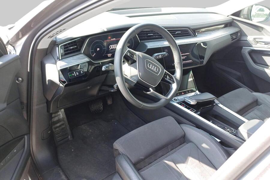 Audi e-tron vaihtoauto